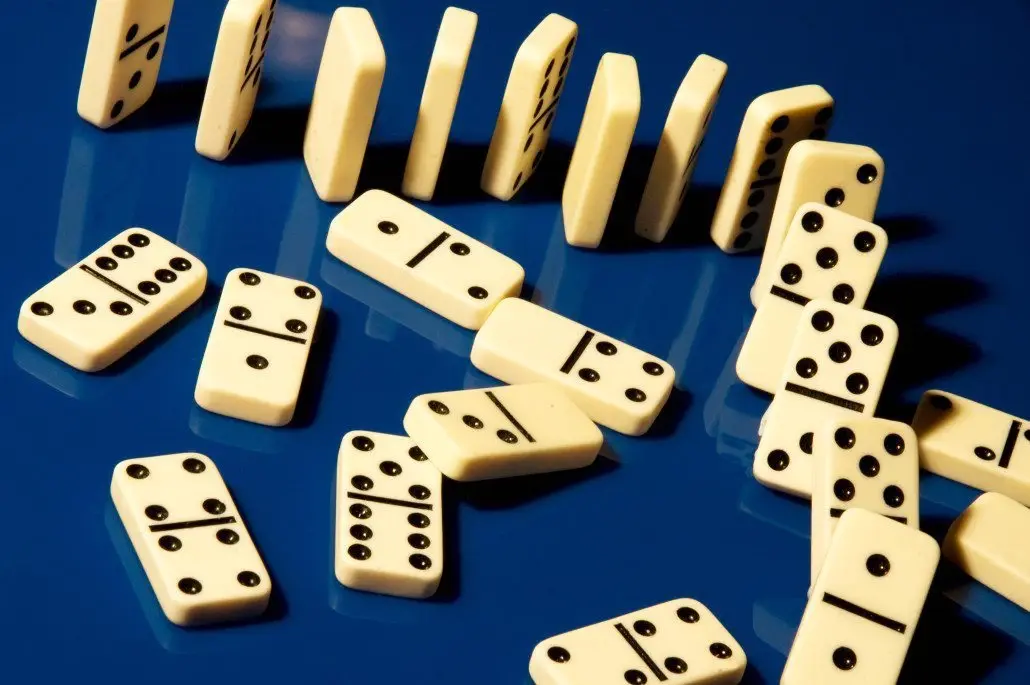 Vài nét về cách chơi domino
